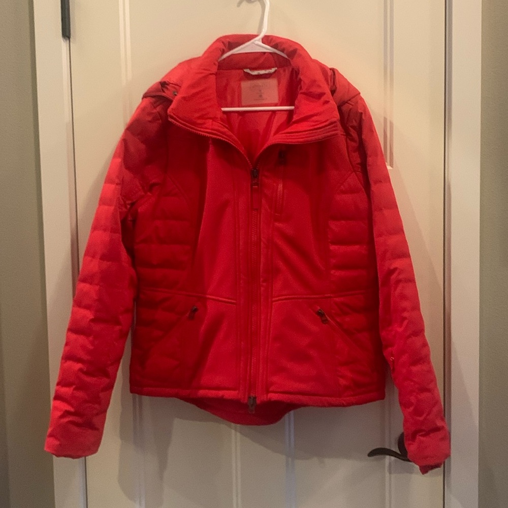 Women’s Athleta RECCO Rescue Technology Down Ski Jacket. Size XL